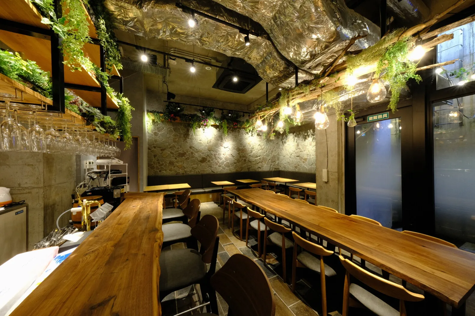 Aoi Tsuki / Italian Restaurant | GARAN デザイン・設計実績