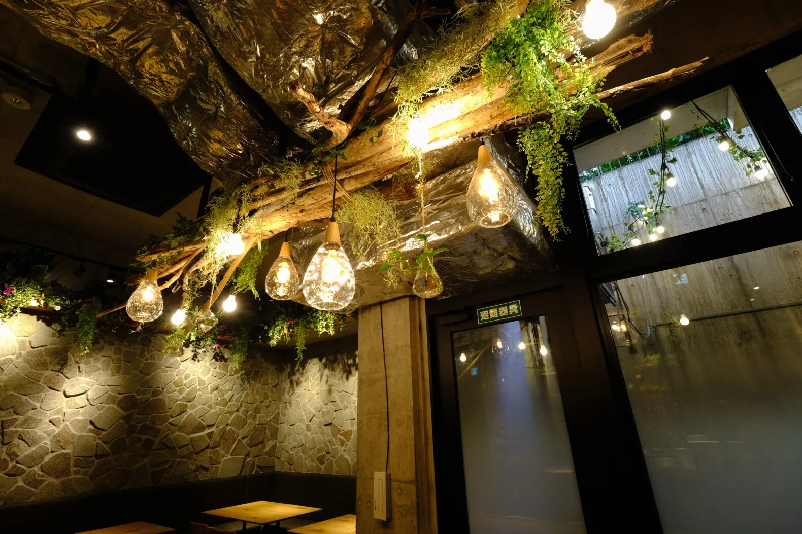Aoi Tsuki / Italian Restaurant | GARAN デザイン・設計実績