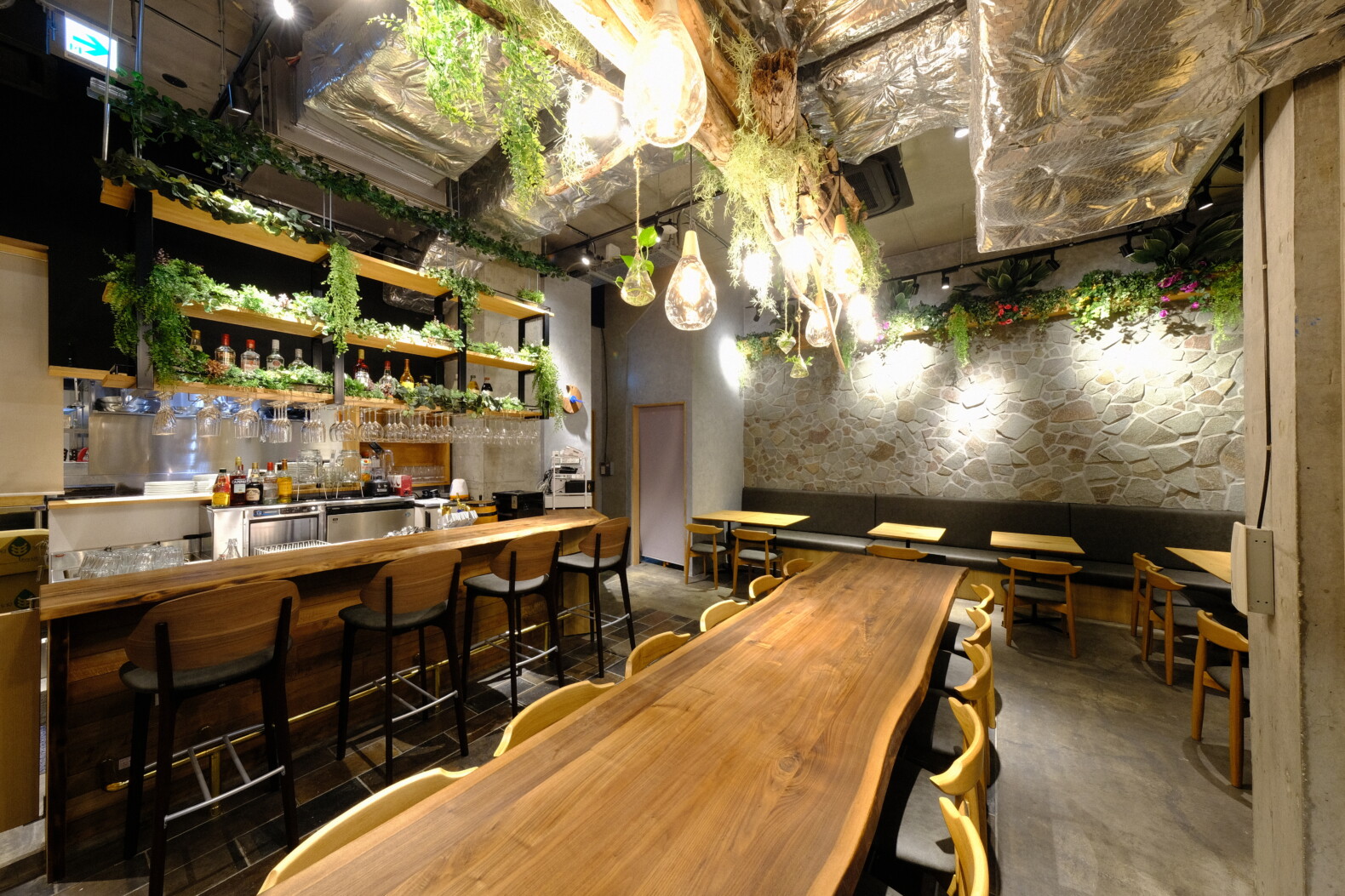 Italian restaurant 碧い月 | GARAN デザイン・設計実績