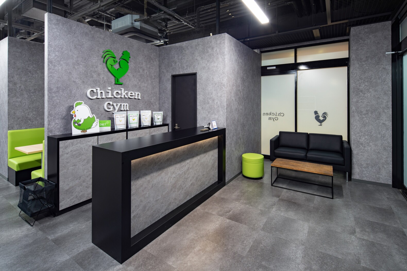 Chicken GYM  川崎 | GARAN デザイン・設計実績