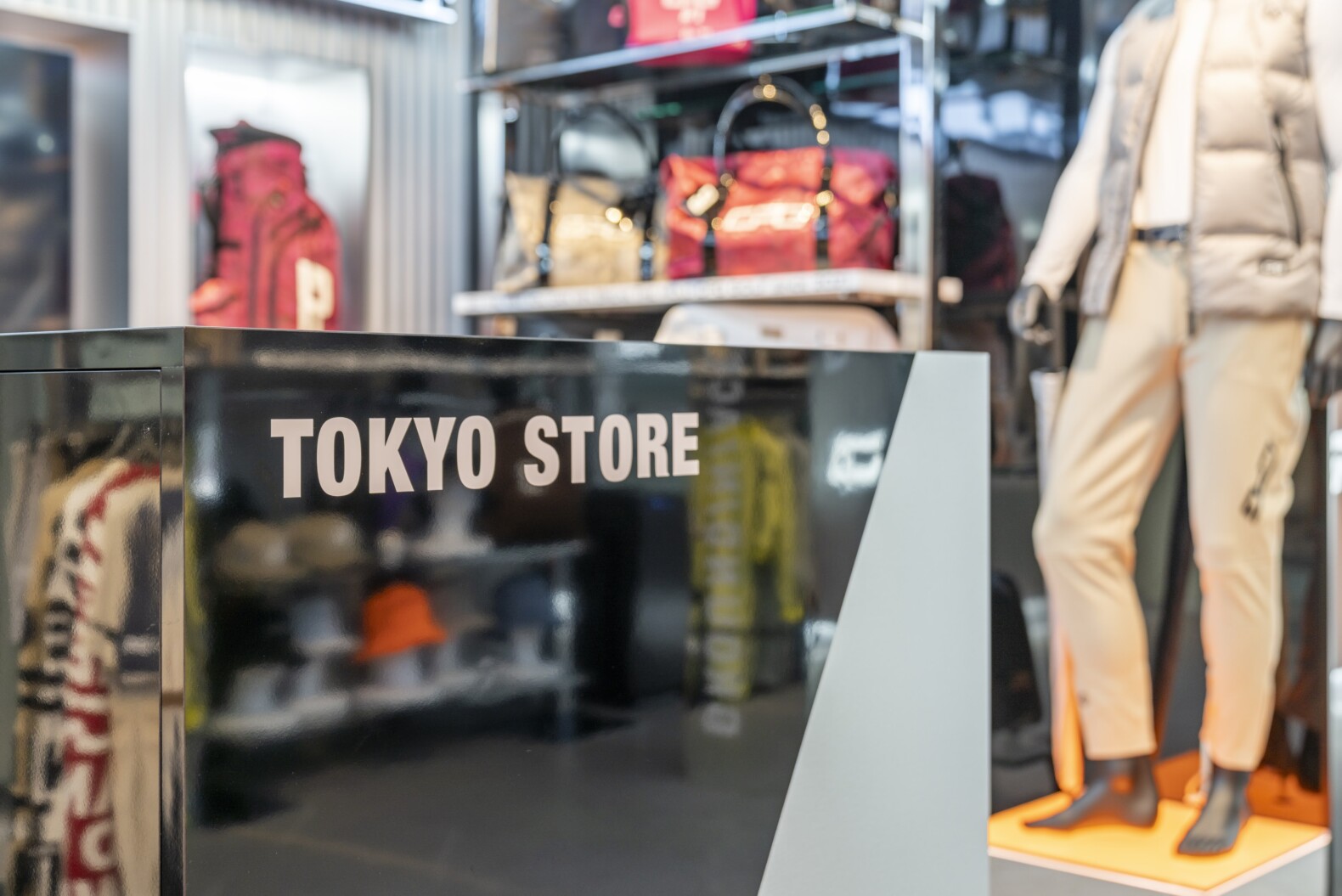 CPG GOLF Tokyo store | GARAN デザイン・設計実績