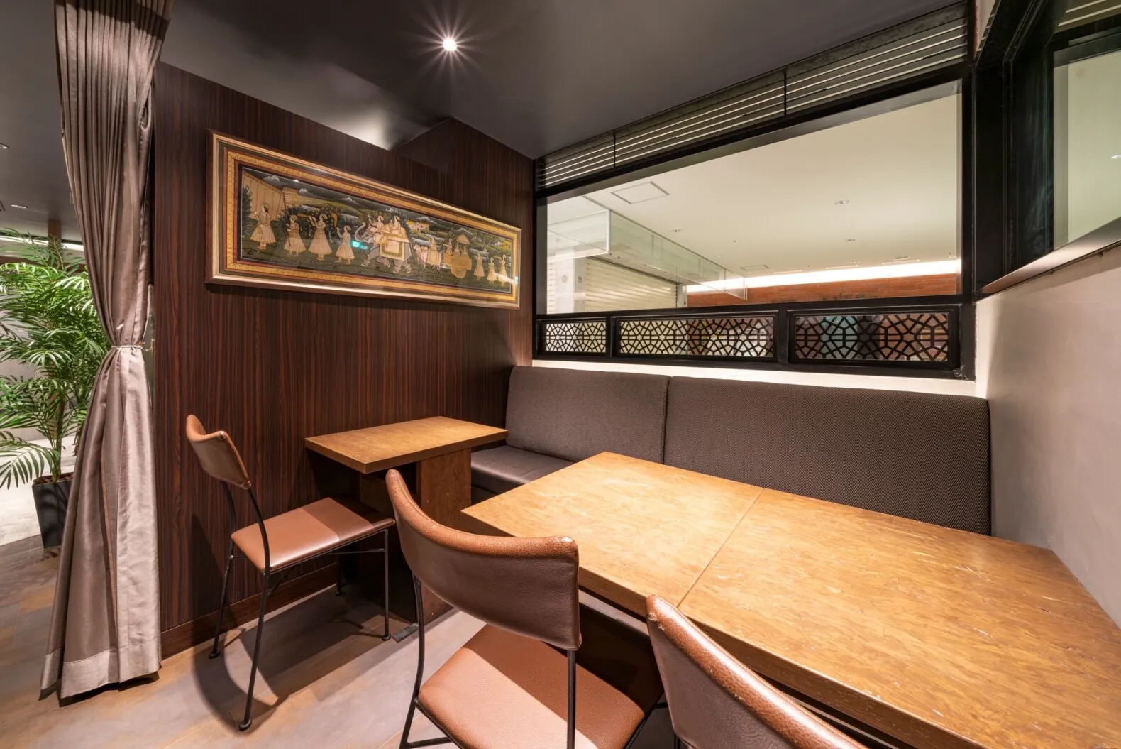 Indian Restaurant OLD DELHI | GARAN デザイン・設計実績
