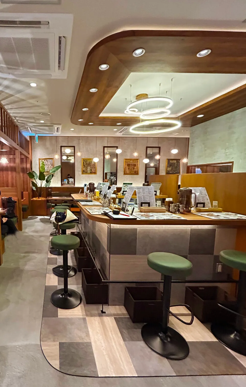 ERICKSOUTH Kanayama Curry & Biriyani Centre | GARAN デザイン・設計実績