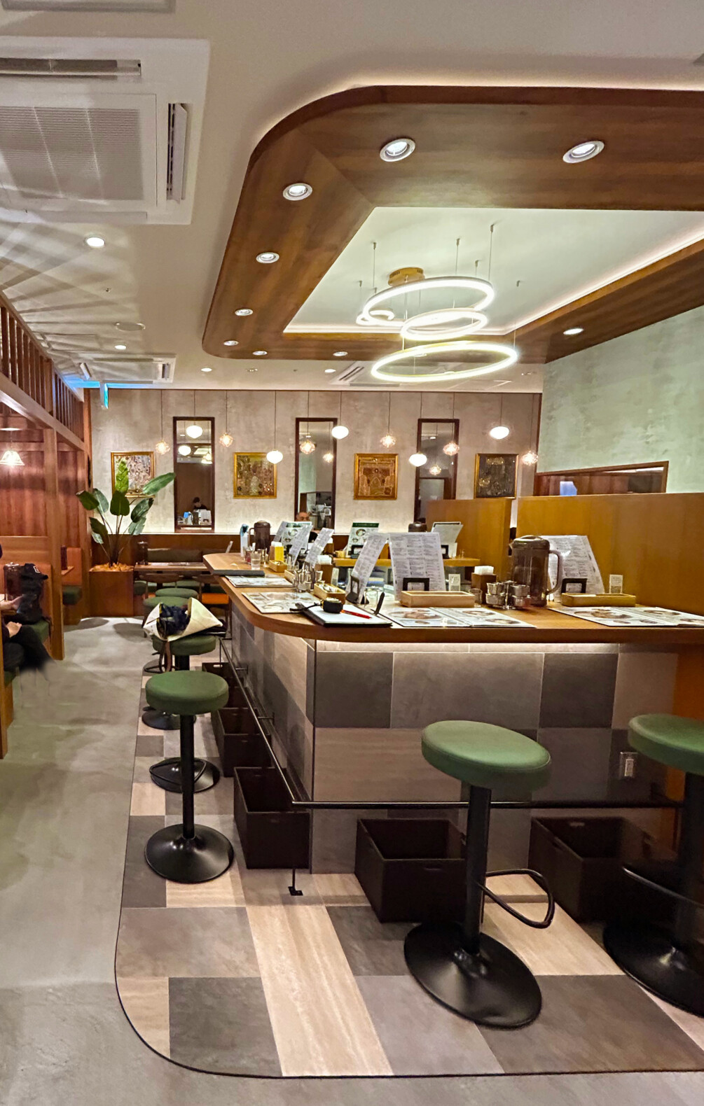 ERICKSOUTH Kanayama Curry & Biriyani Centre | GARAN デザイン・設計実績